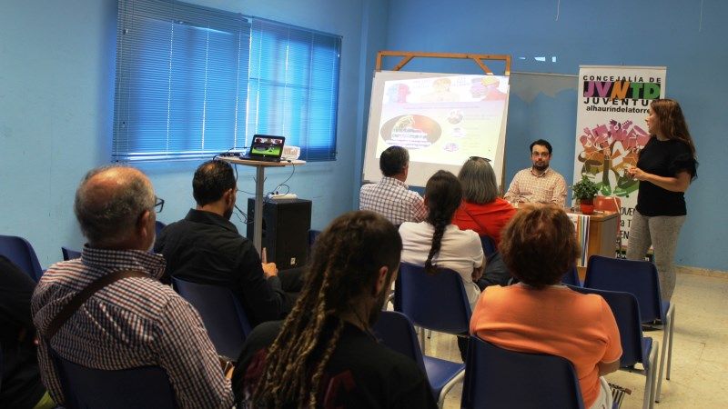 Una ponencia contra el acoso escolar abre las jornadas 'Educar para transformar'