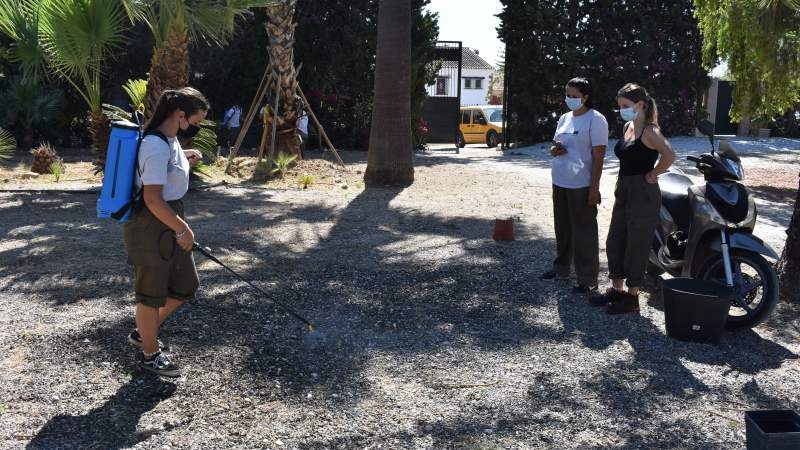 Catorce jóvenes se forman en instalación y mantenimiento de jardines y zonas verdes