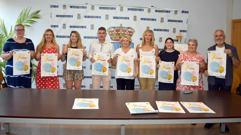 Un gran espectáculo infantil y un desfile de la Legión 501 por la investigación del cáncer pediátrico