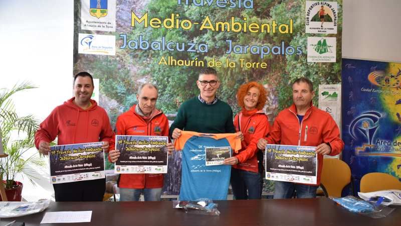 Más de 300 deportistas participarán en la IX Travesía Medioambiental Jabalcuza-Jarapalos