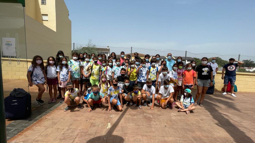 Recibidos los jóvenes del primer turno del campamento de Aguadulce