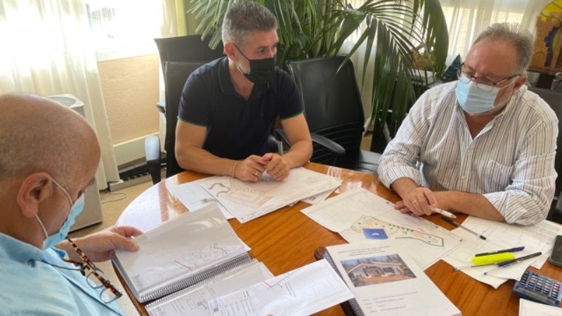 Una sala de recepción en El Portón y un Aula de la Naturaleza, nuevos proyectos del Área de Obras