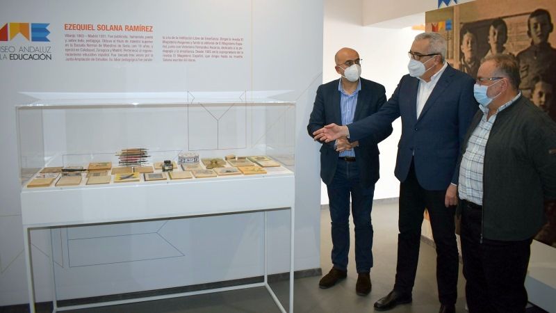 El MAE estrena una sala dedicada a la EGB y una zona para exposiciones temporales