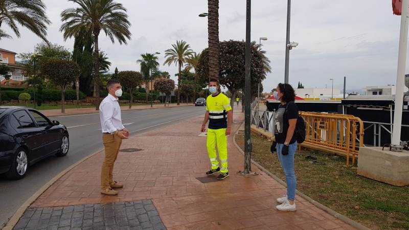 El Ayuntamiento de Alhaurín de la Torre regulará la circulación peatonal en la travesía para facilitar la distancia social