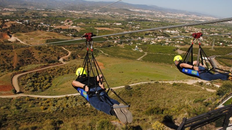Alhaurín de la Torre entra de lleno en los circuitos del turismo de aventura con la tirolina más larga de Andalucía