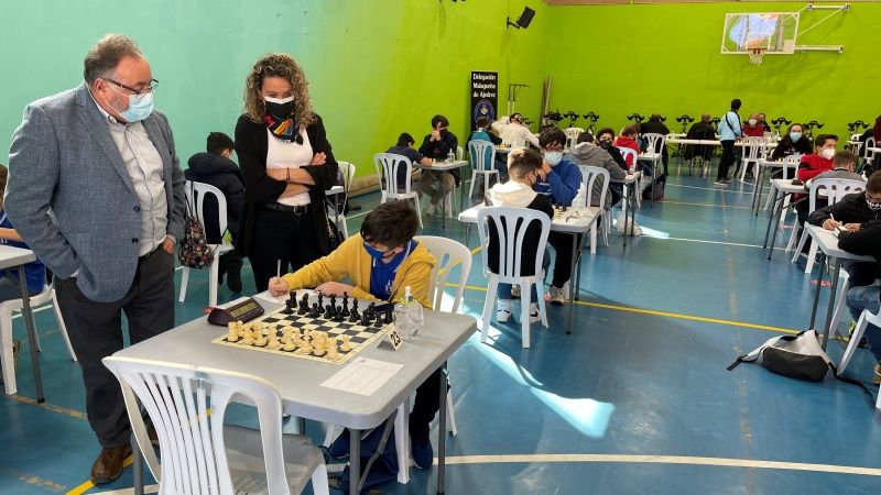 Más de un centenar de jugadores participan en el Torneo de Ajedrez Juvenil y Veterano Málaga 2021, de nivel nacional