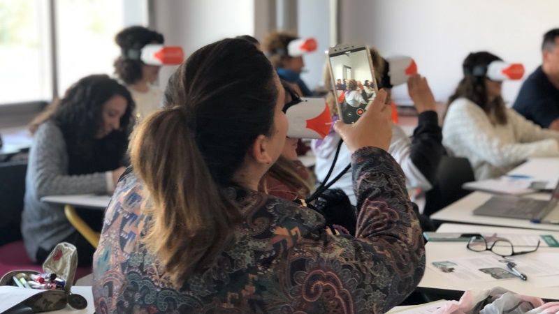 El Colegio El Pinar inicia el trabajo didáctico con recursos y dispositivos de Realidad Virtual aplicados al entorno del aula