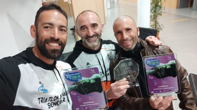 El C.D. Triatlon de Alhaurín de la Torre en la gala de Triatlón Malagueño