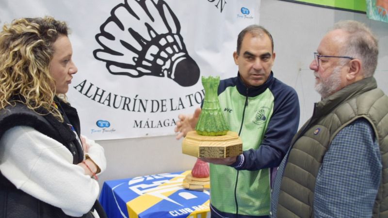 Los veteranos del bádminton vuelven a citarse en Alhaurín