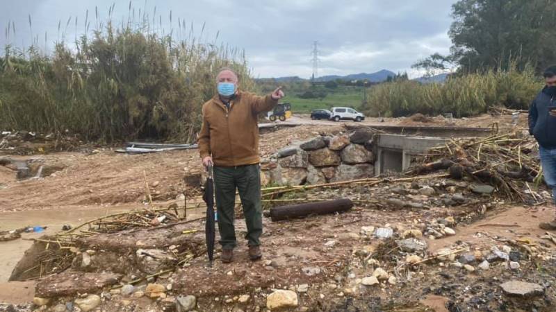 Villanova anuncia un compromiso con Endesa para solucionar los problemas en el suministro eléctrico