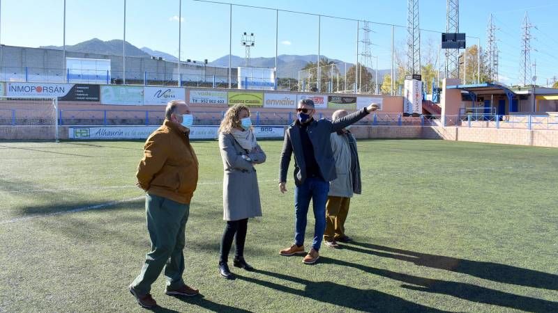 A concurso la renovación de la superficie de juego del estadio de fútbol de El Pinar