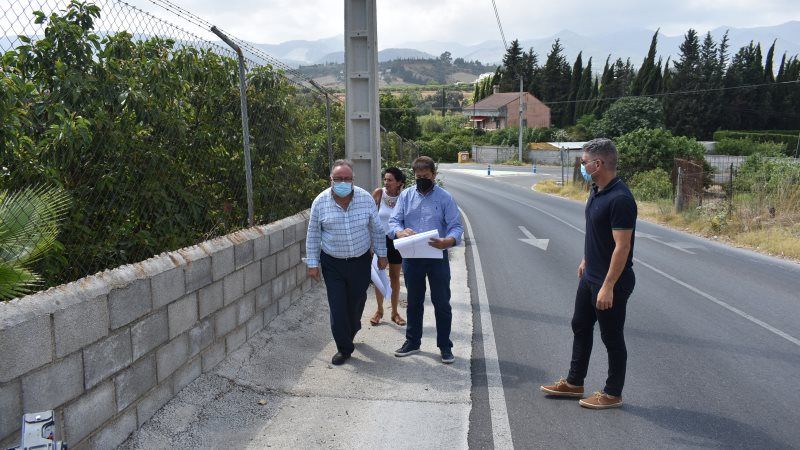 Alhaurín de la Torre dotará de carril-bici y alumbrado a la carretera de El Romeral y Torrealquería