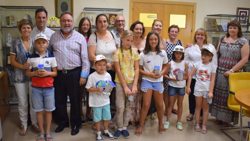 Un grupo de menores afectados por el desastre de Chernóbil visita Alhaurín de la Torre