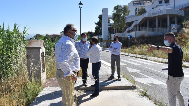 Villanova anuncia la construcción de más de 140 aparcamientos junto a la plaza escalonada