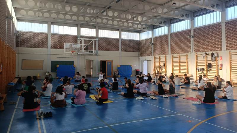 El Área de Medio Ambiente colabora en las primeras Jornadas de Bienestar del IES Galileo