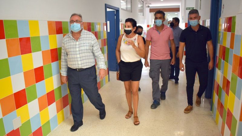 Alhaurín de la Torre ejecuta mejoras y reparaciones en los colegios de cara al nuevo curso escolar